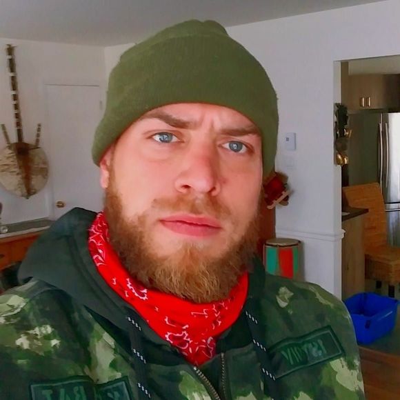 Meet your Posher, Christopher - Picture 1 of 1